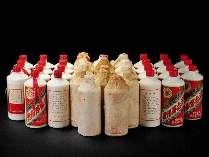 饶平日照岚山回收酒价格哪里回收(附近上门回收茅台酒）?